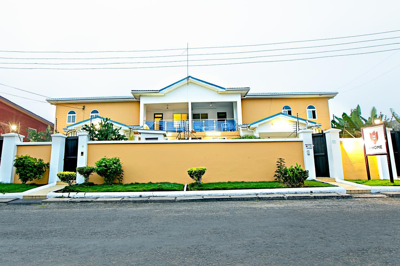 @Home Boutique B&B Hostel And Suite Accra Exteriör bild